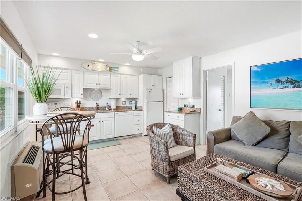 MARCO INN VILLAS - Residential
