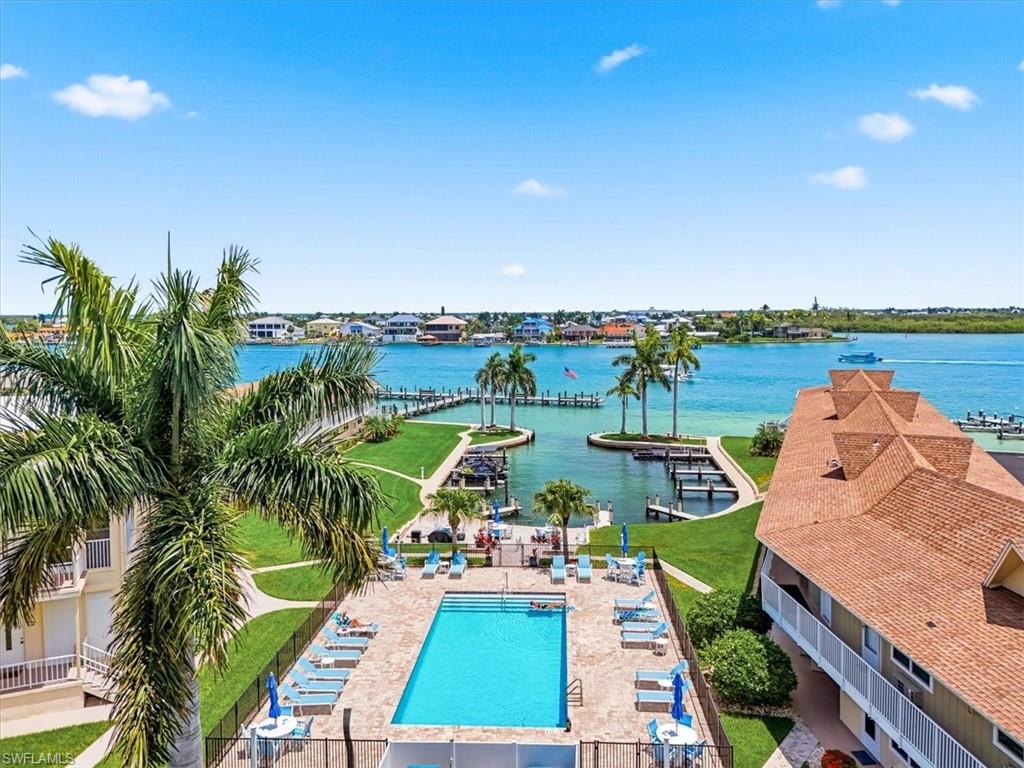 MARCO INN VILLAS - Residential