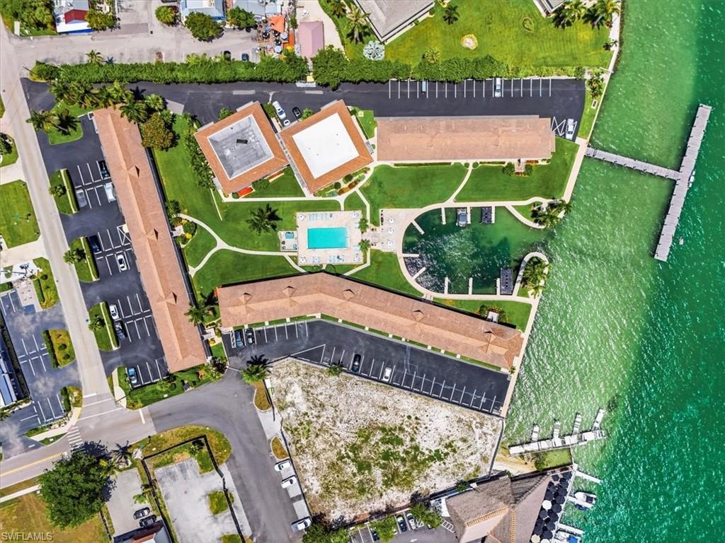 MARCO INN VILLAS - Residential