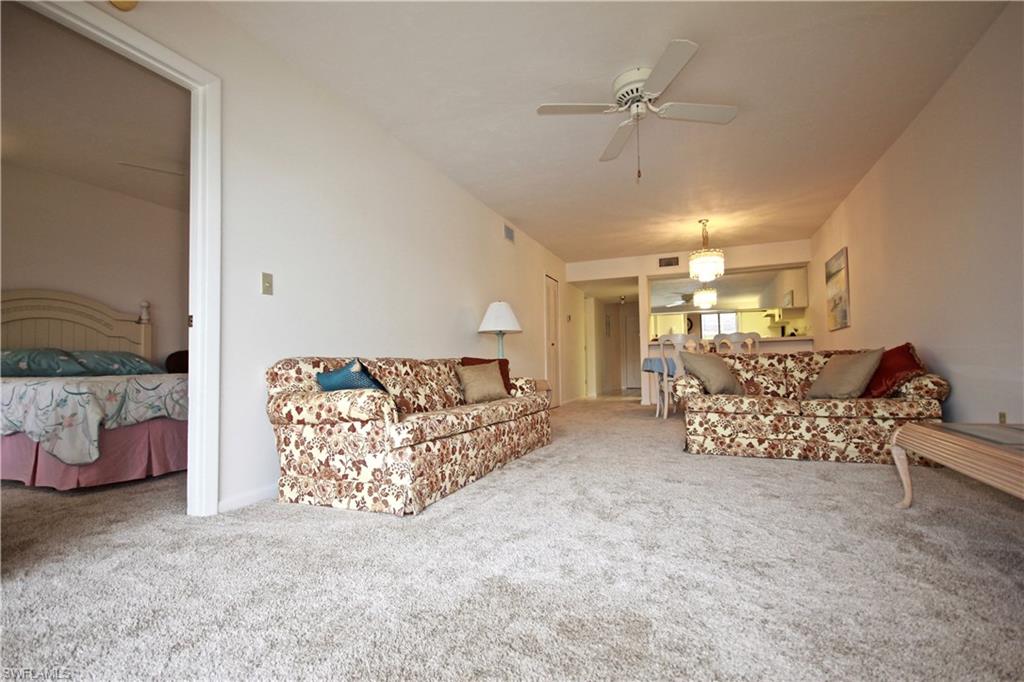 INDIAN CREEK GOLF VILLAS - Residential