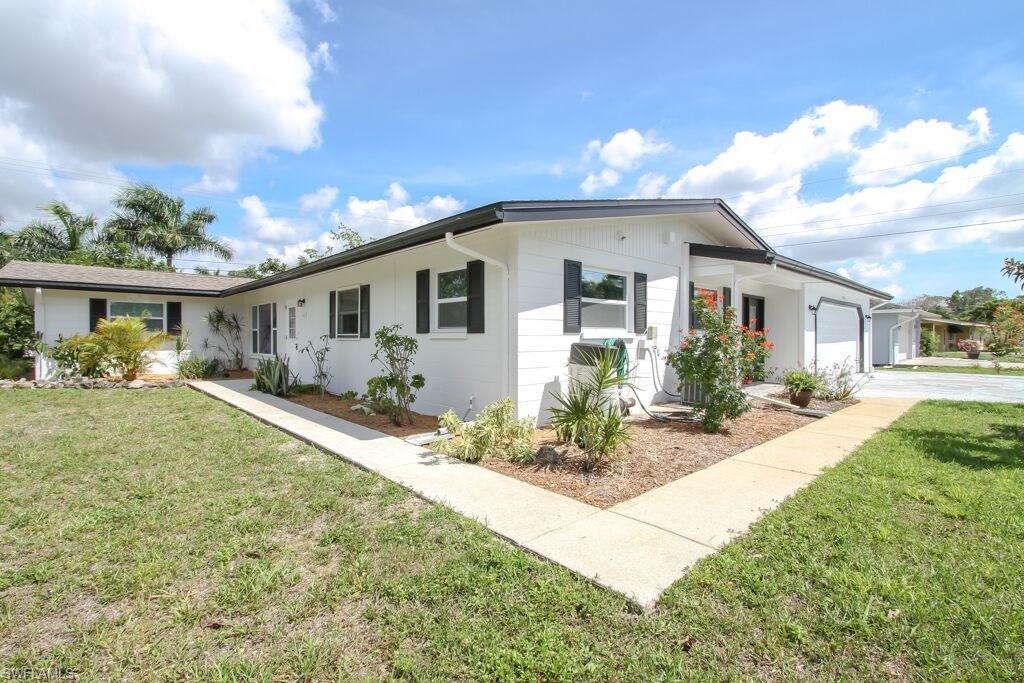 Fort Myers Villas - Residential