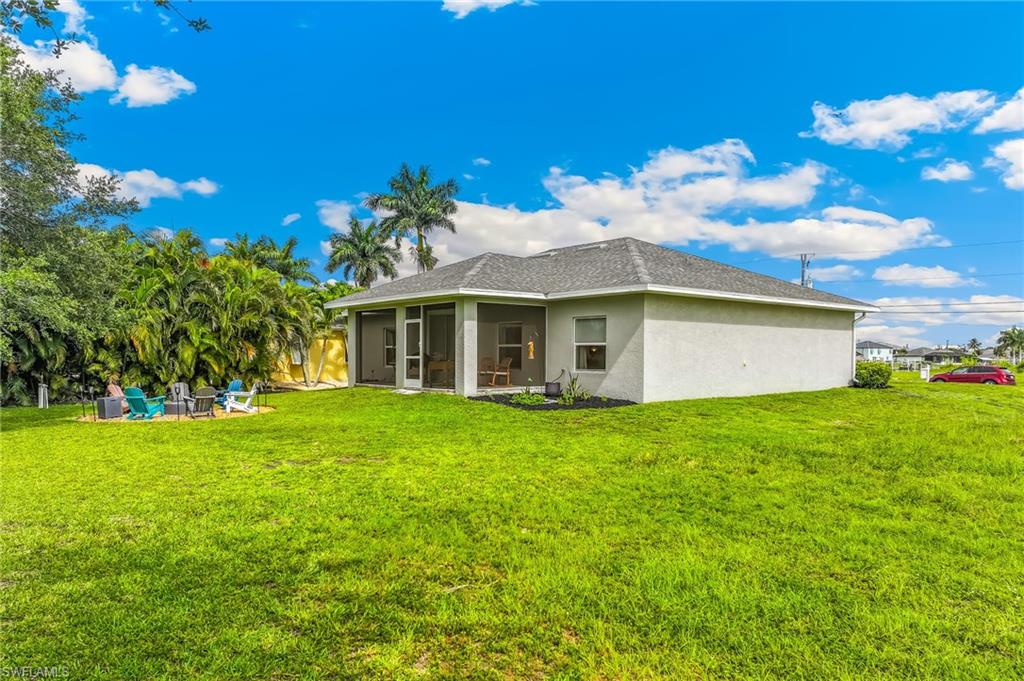 CAPE CORAL - Residential