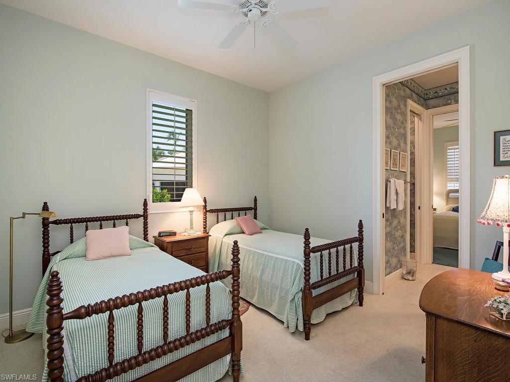 AQUALANE SHORES - Residential