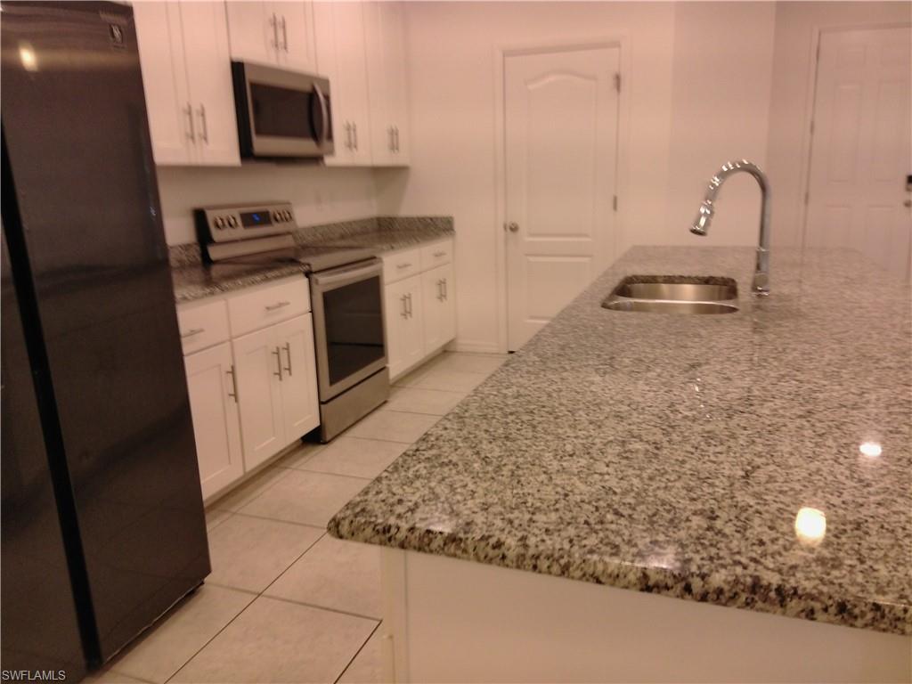 DEEP CREEK - Residential Lease