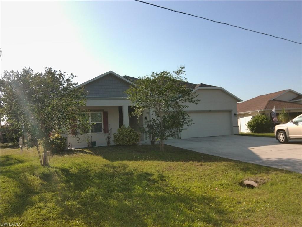 This is a large 3 bedroom with a large den that could be used as another bedroom with a 3-car garage.  Spacious open living-room and kitchen concept.  Screened in patio and front porch to boot.  Fantastic neighborhood in Deep Creek.  Close to everything.  Looking for a reliable long-term tenant.
