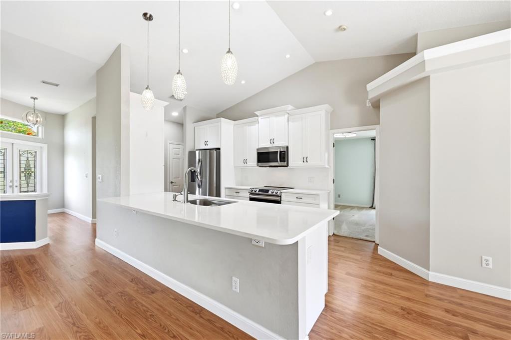 BOCA PALMS - Residential