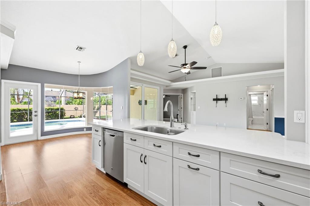 BOCA PALMS - Residential