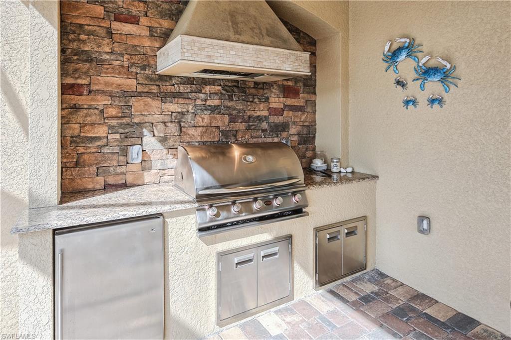 VIA VENETO - Residential Lease