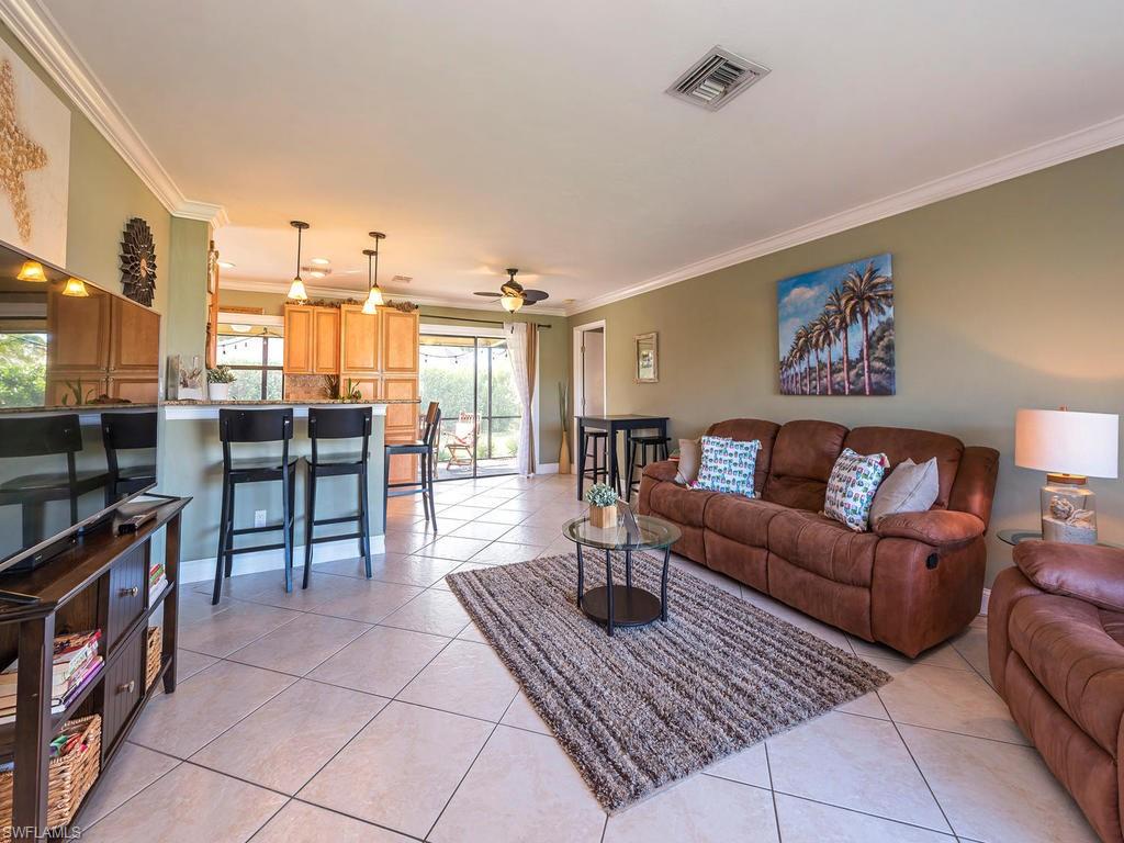 LAKEWOOD - Residential