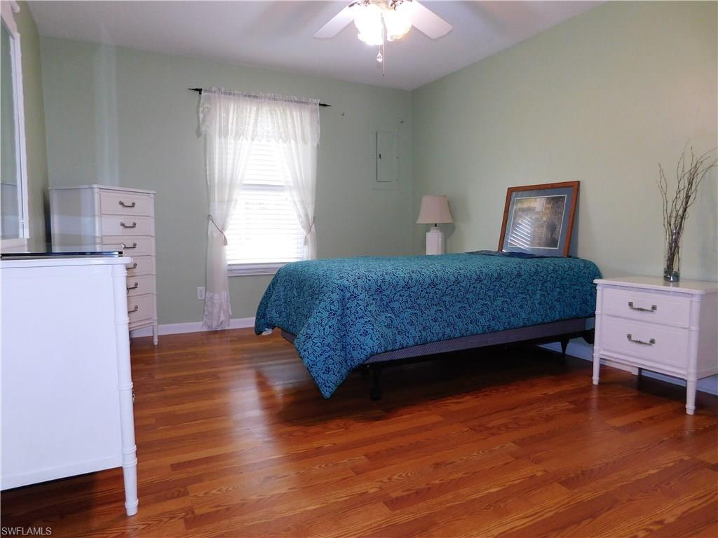 PINEWOOD CONDOMINIUM - Residential