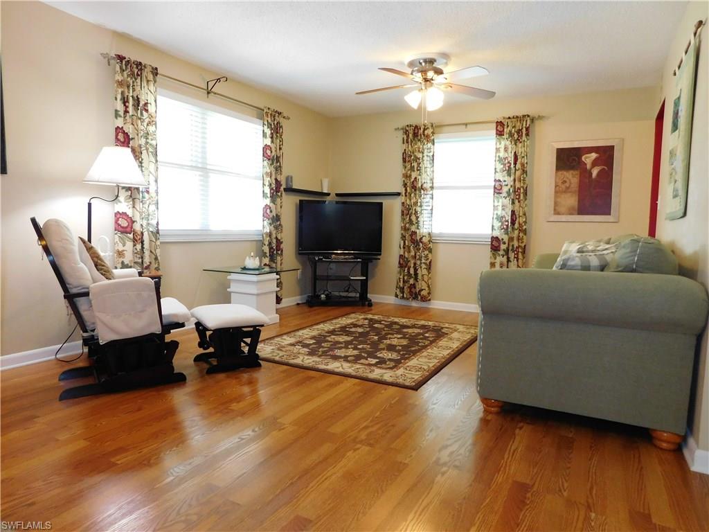 PINEWOOD CONDOMINIUM - Residential