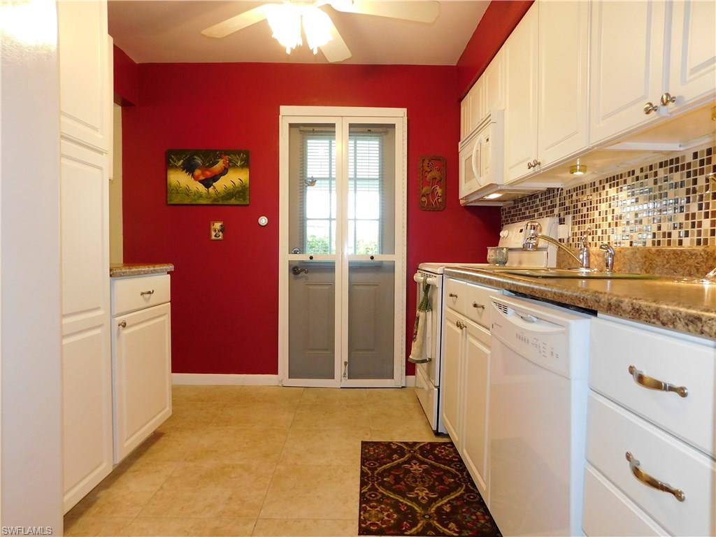 PINEWOOD CONDOMINIUM - Residential