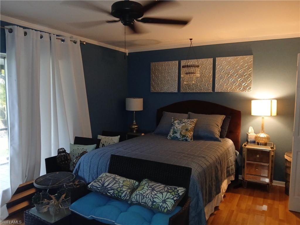 CONTEMPORARY  CONDO - Residential