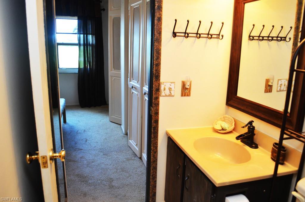 SEVEN LAKES - Residential