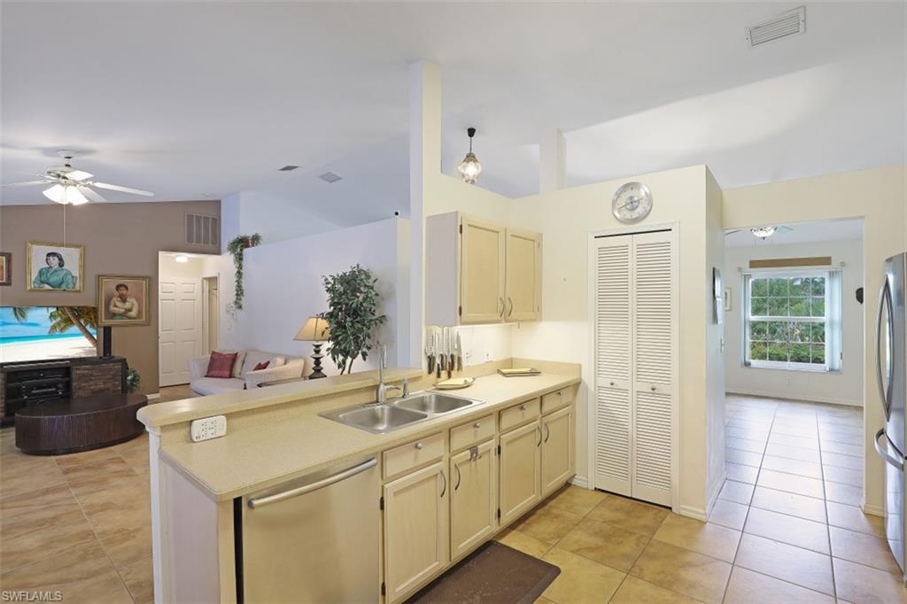 PLANTATION - Residential