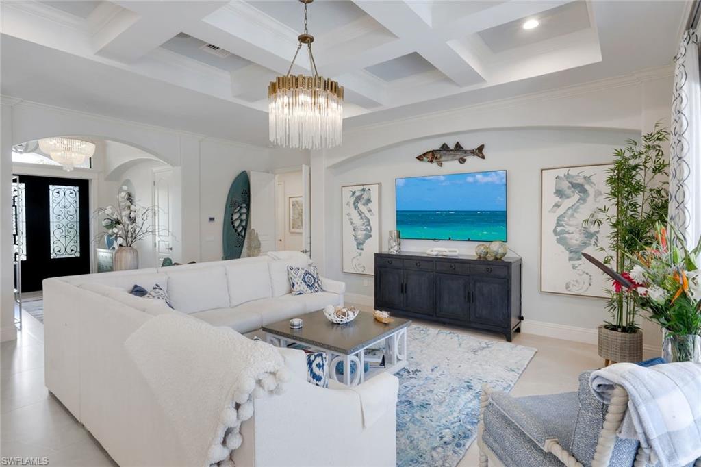 MARCO BEACH - Residential