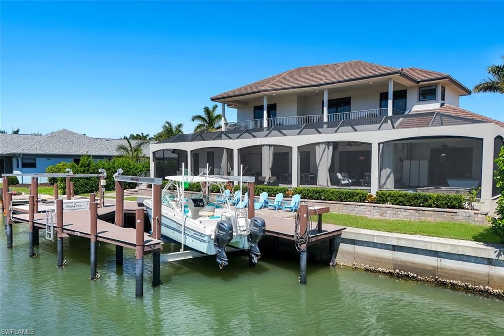 MARCO BEACH - Residential