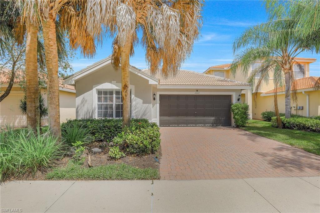 SATURNIA LAKES - Residential