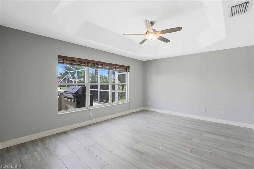 SATURNIA LAKES - Residential