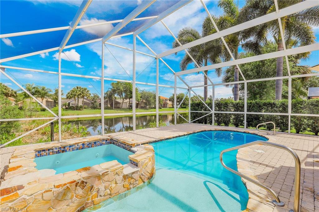 SATURNIA LAKES - Residential