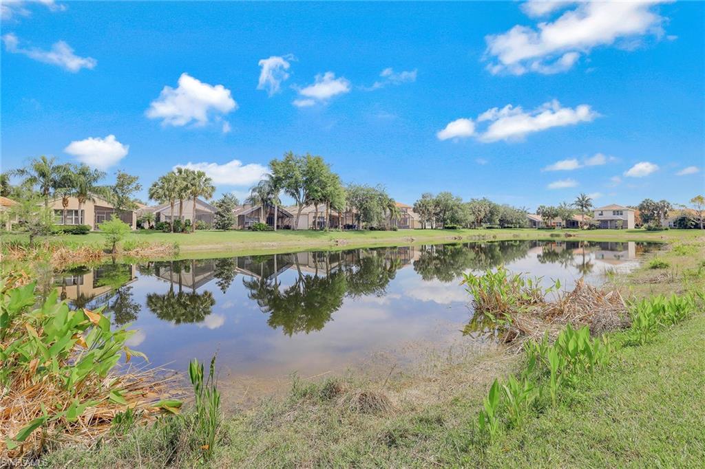 SATURNIA LAKES - Residential