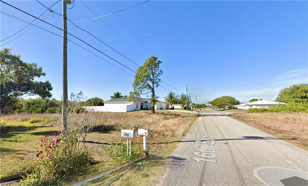 LEHIGH ACRES - Land