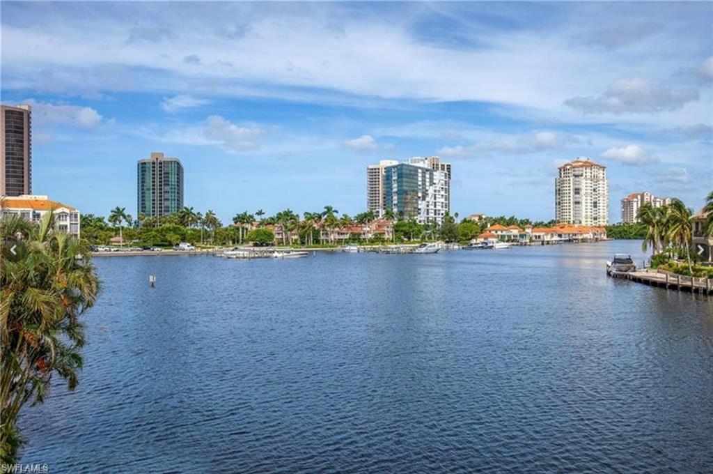 PARK SHORE - Residential