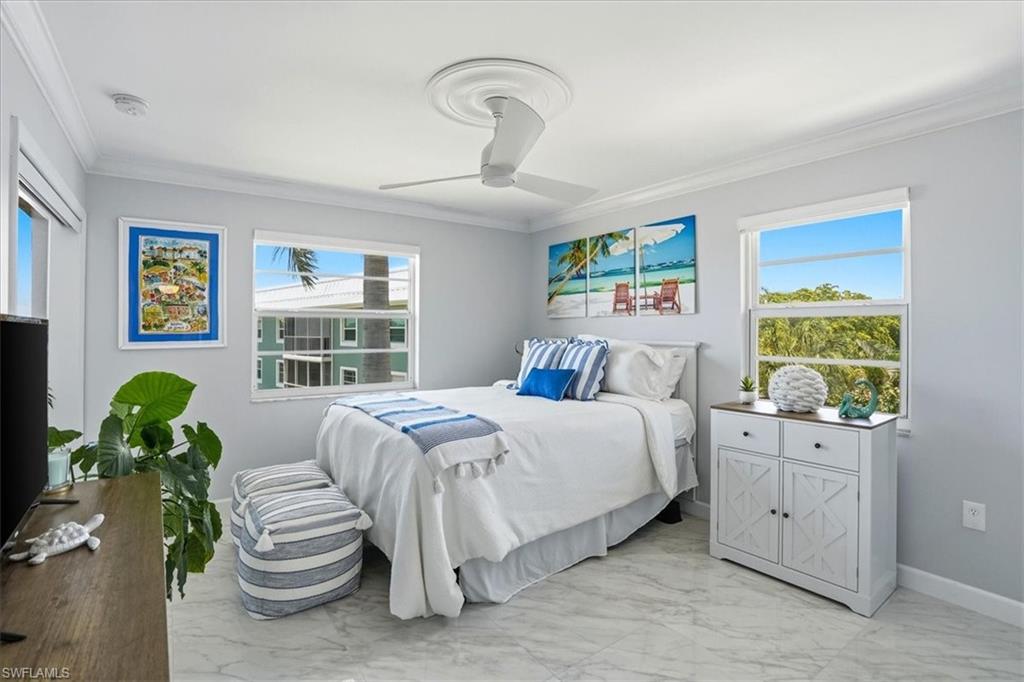 FOUR WINDS MARINA - Residential Lease