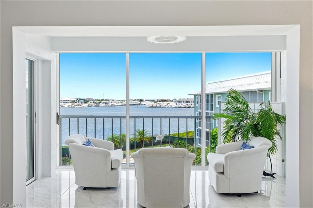 FOUR WINDS MARINA - Residential Lease