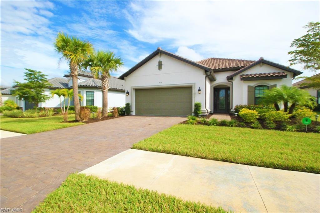ESPLANADE - Residential Lease