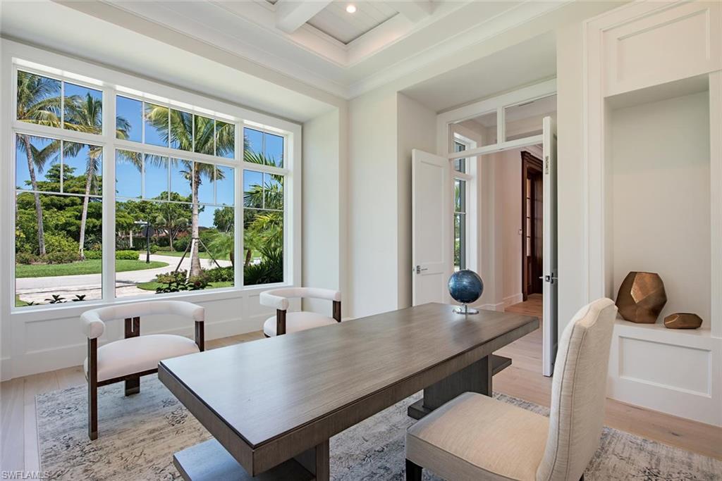 PARK SHORE - Residential