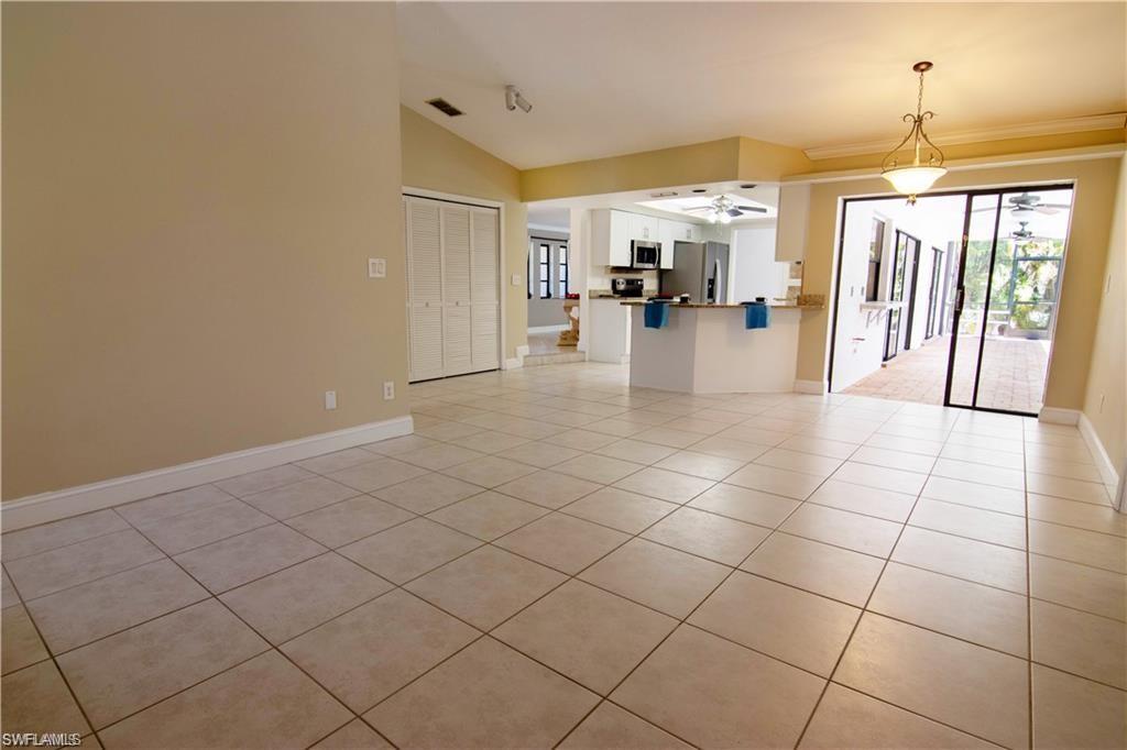 THE FOREST - Residential Lease