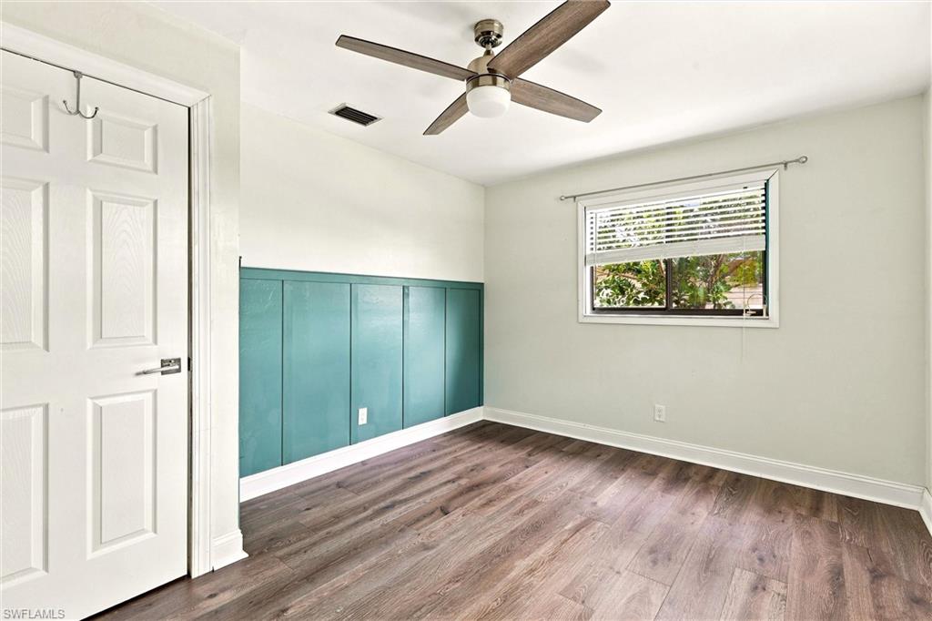 SAN CARLOS PARK - Residential