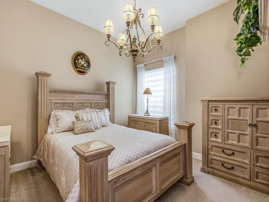 LAGUNA - Residential