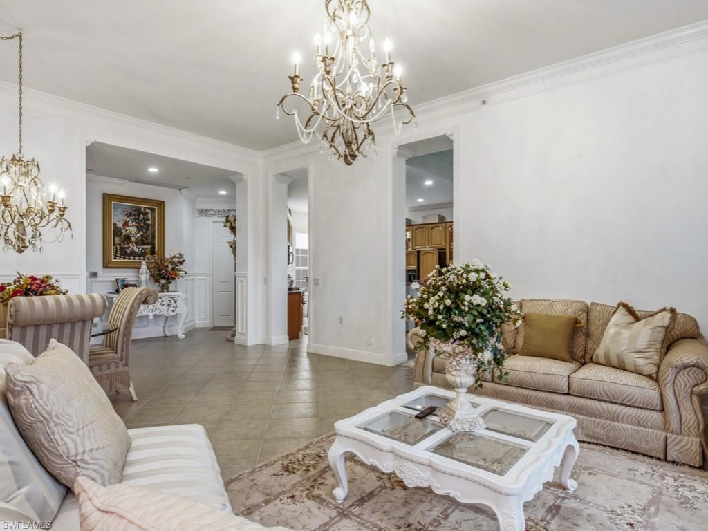 LAGUNA - Residential