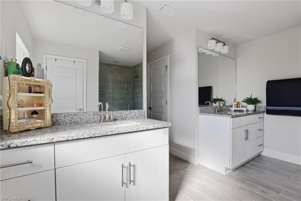 PORT CHARLOTTE - Residential