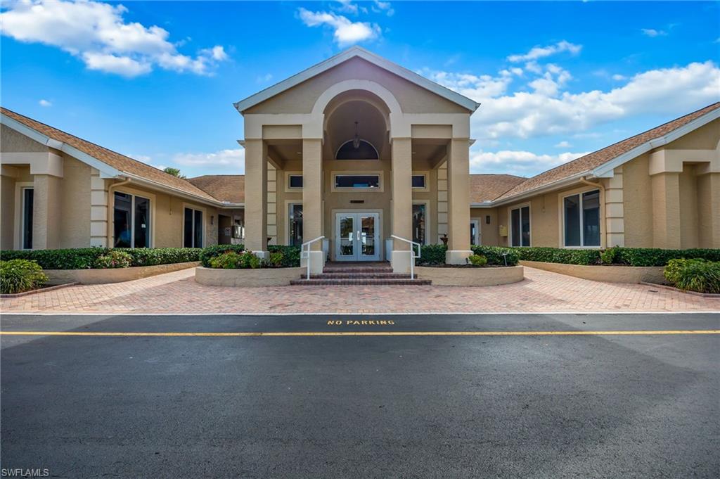 CROWN POINTE EAST - Residential