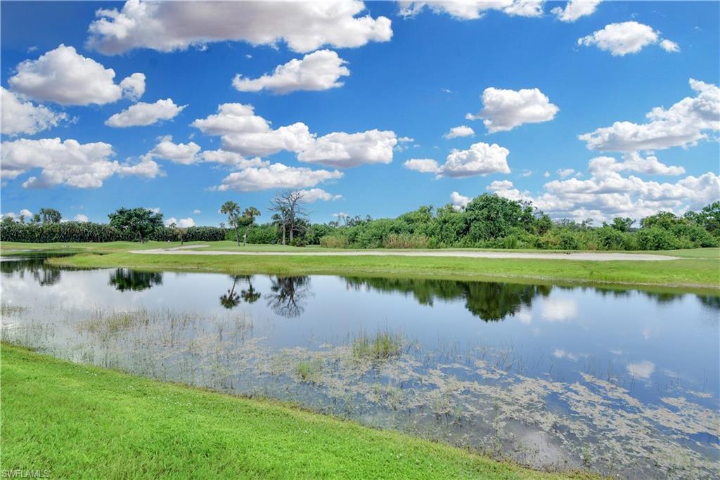 ROSEWOOD POINTE GARDEN - Residential