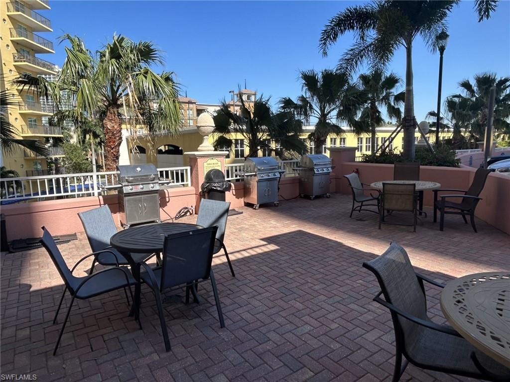 RIVIERA - Residential Lease