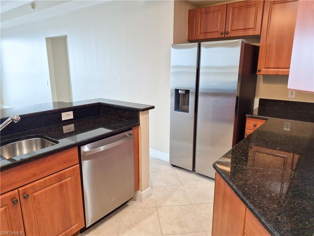 RIVIERA - Residential Lease