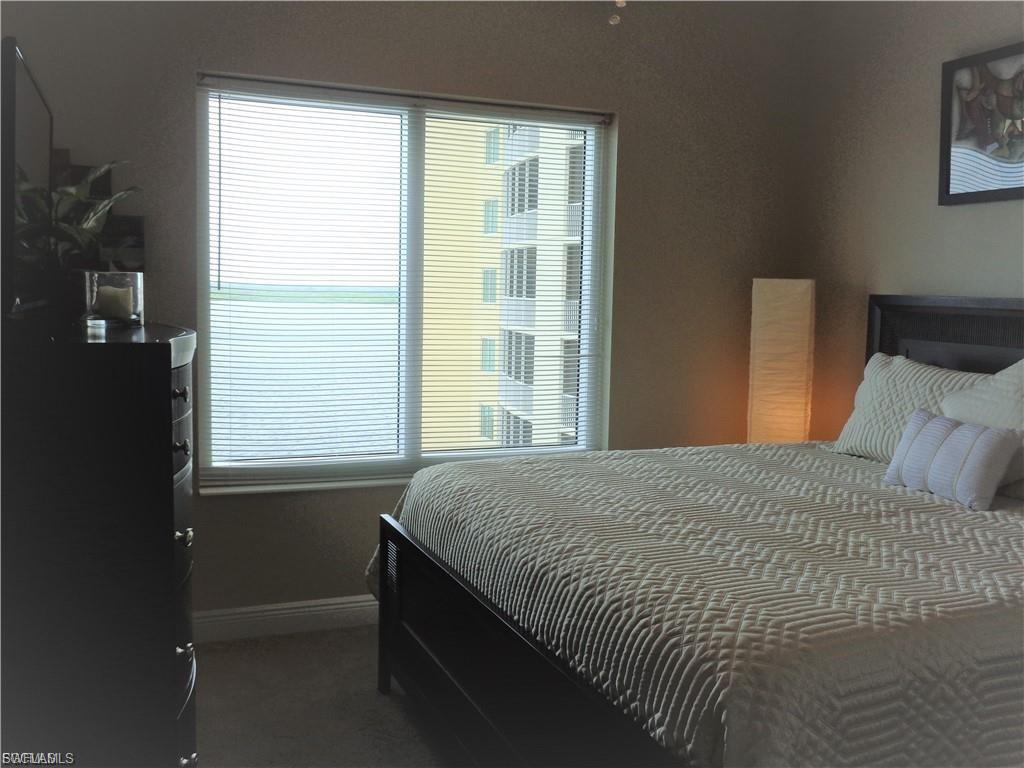 RIVIERA - Residential Lease