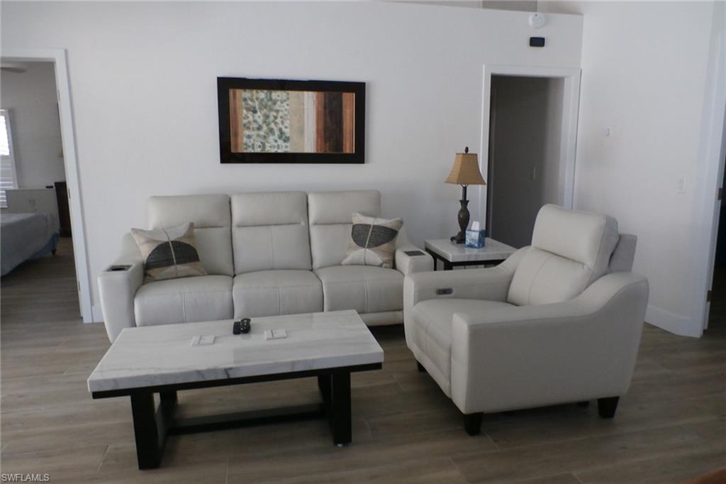 KELLY GREENS - Residential Lease