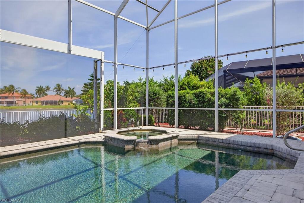 REFLECTION LAKES - Residential