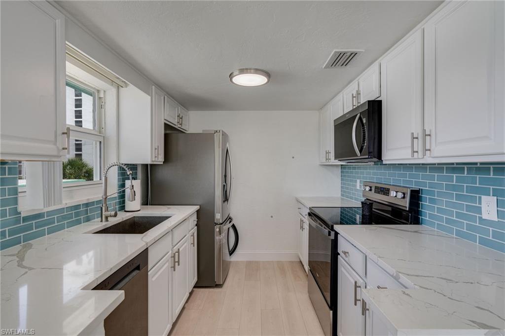 PRIVATEER OF FT MYERS BEACH - Residential Lease