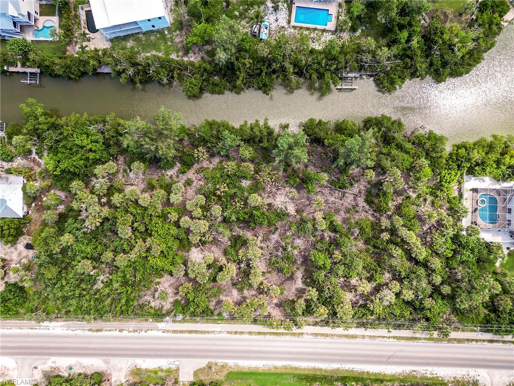 CASTAWAY ESTATES - Land