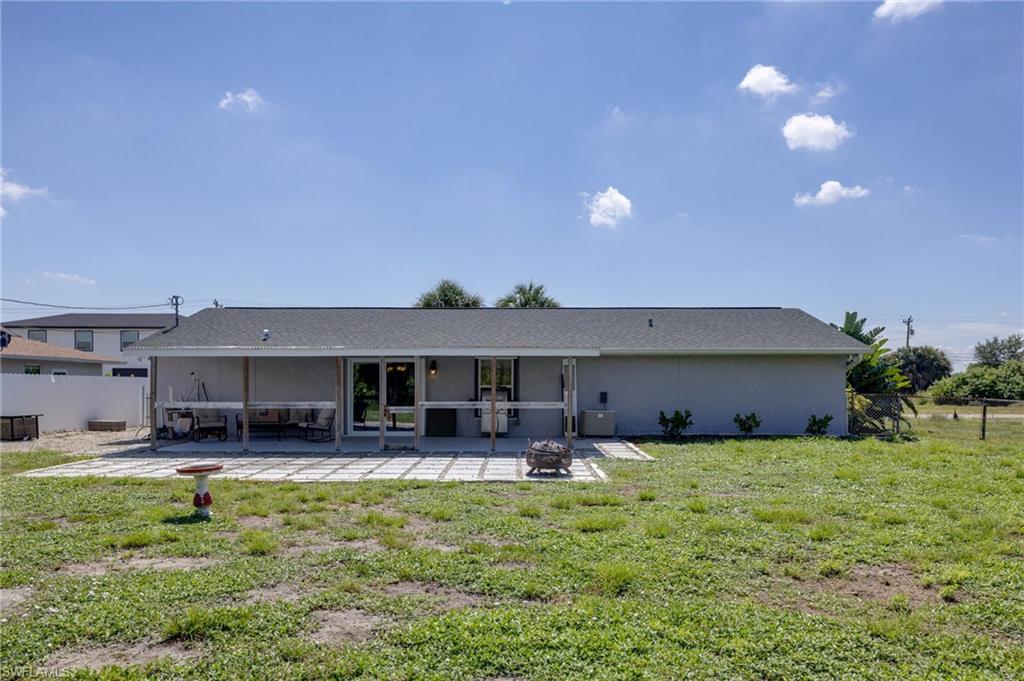 CAPE CORAL - Residential