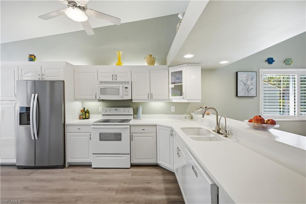 FALLING WATERS NORTH PRESERVE - Residential Lease