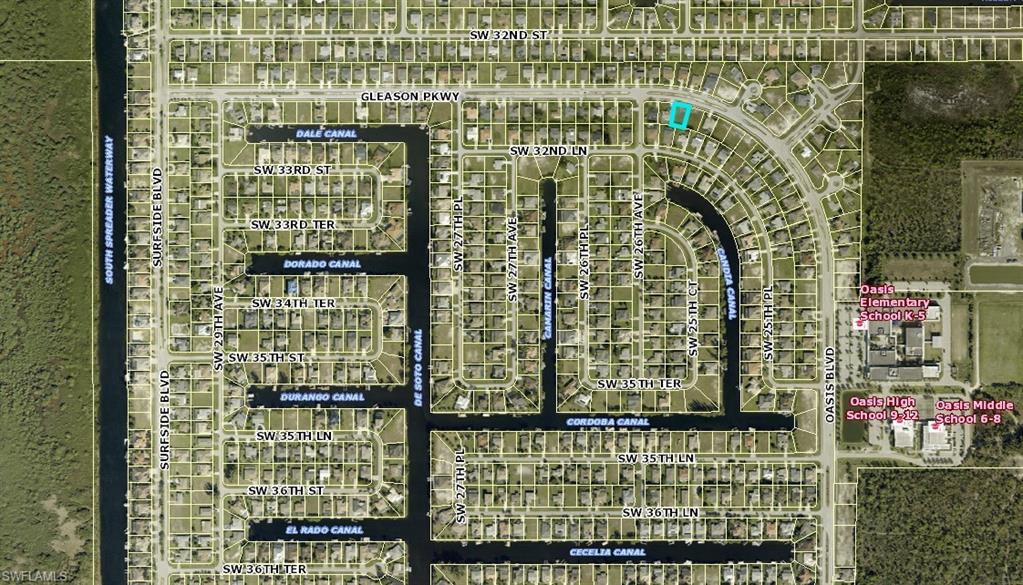 CAPE CORAL - Land