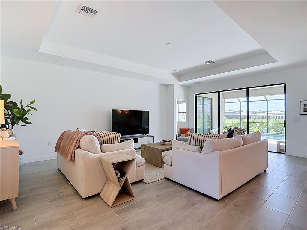 TIMBER CREEK - Residential Lease