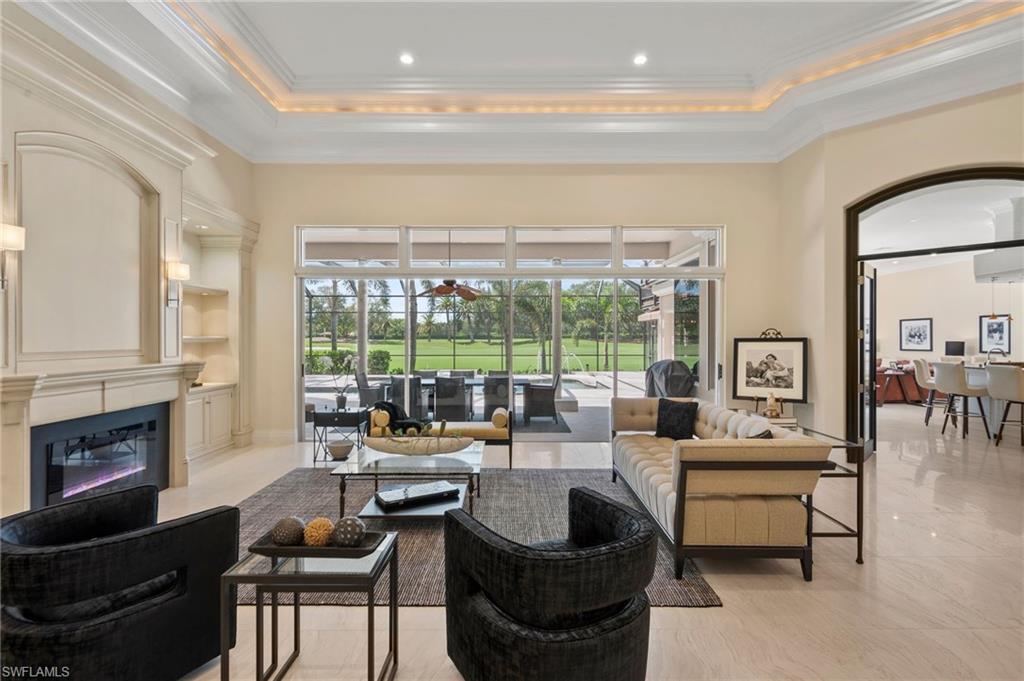 QUAIL WEST - Residential